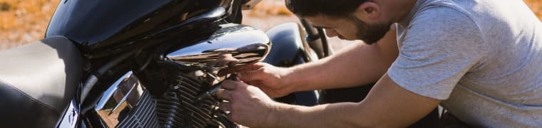 Assurance moto : la garantie « équipement »