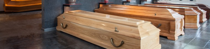 La Cour des comptes appelle à la régulation du marché opaque des obsèques 