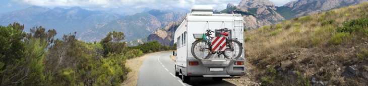Permis nécessaires conduire caravanes camping-cars