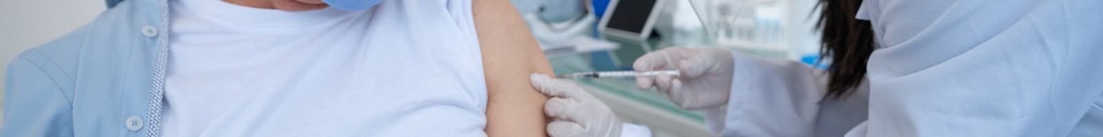 Covid-19, de nouveaux vaccins pour renforcer la protection des personnes fragiles contre le variant Eris