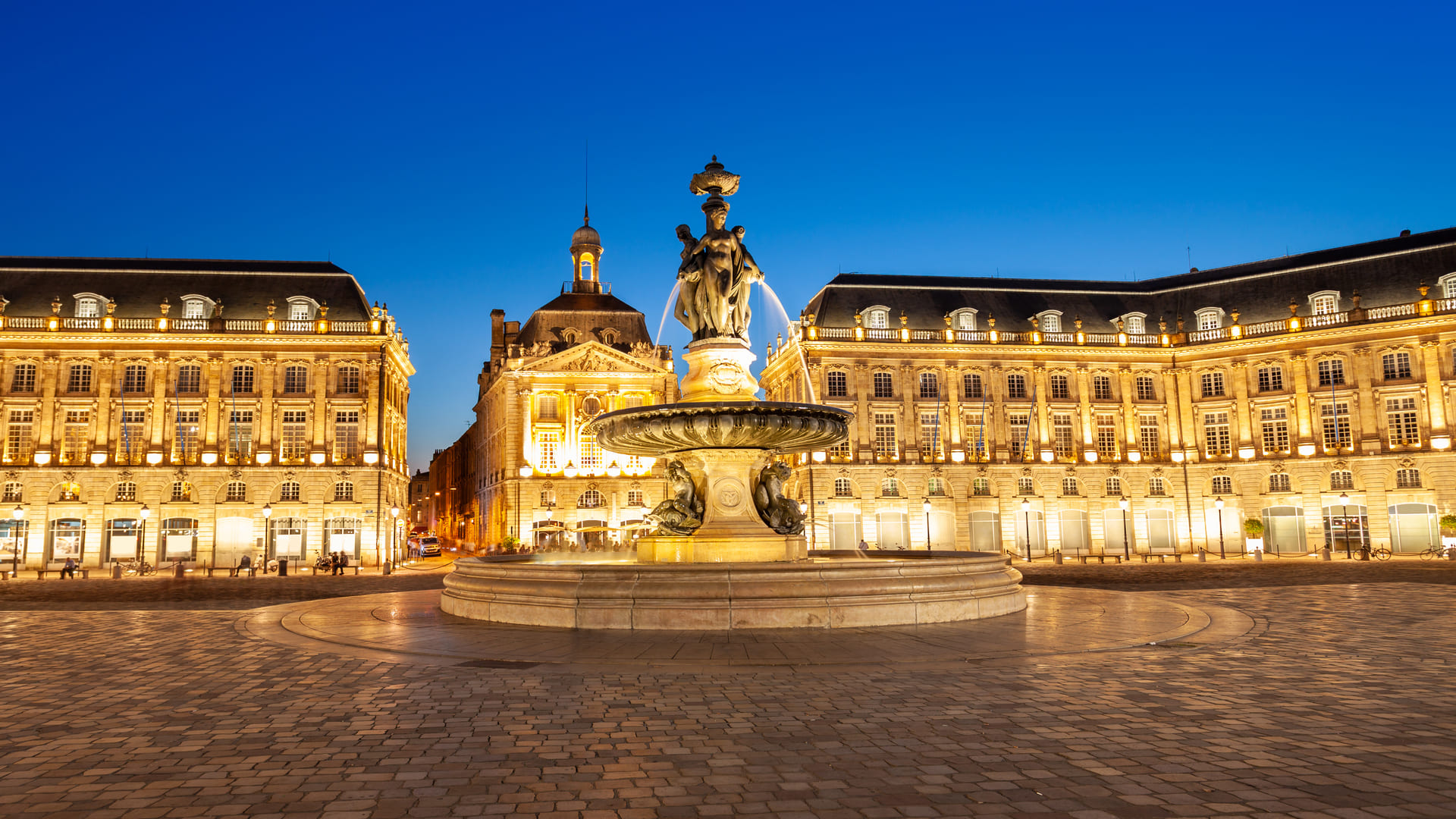 Quelle assurance auto choisir à Bordeaux