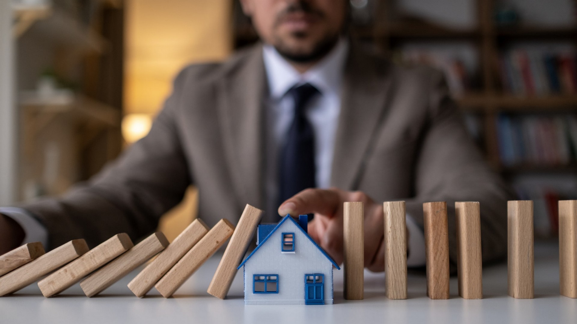 L’assurance habitation municipale gagne du terrain en France