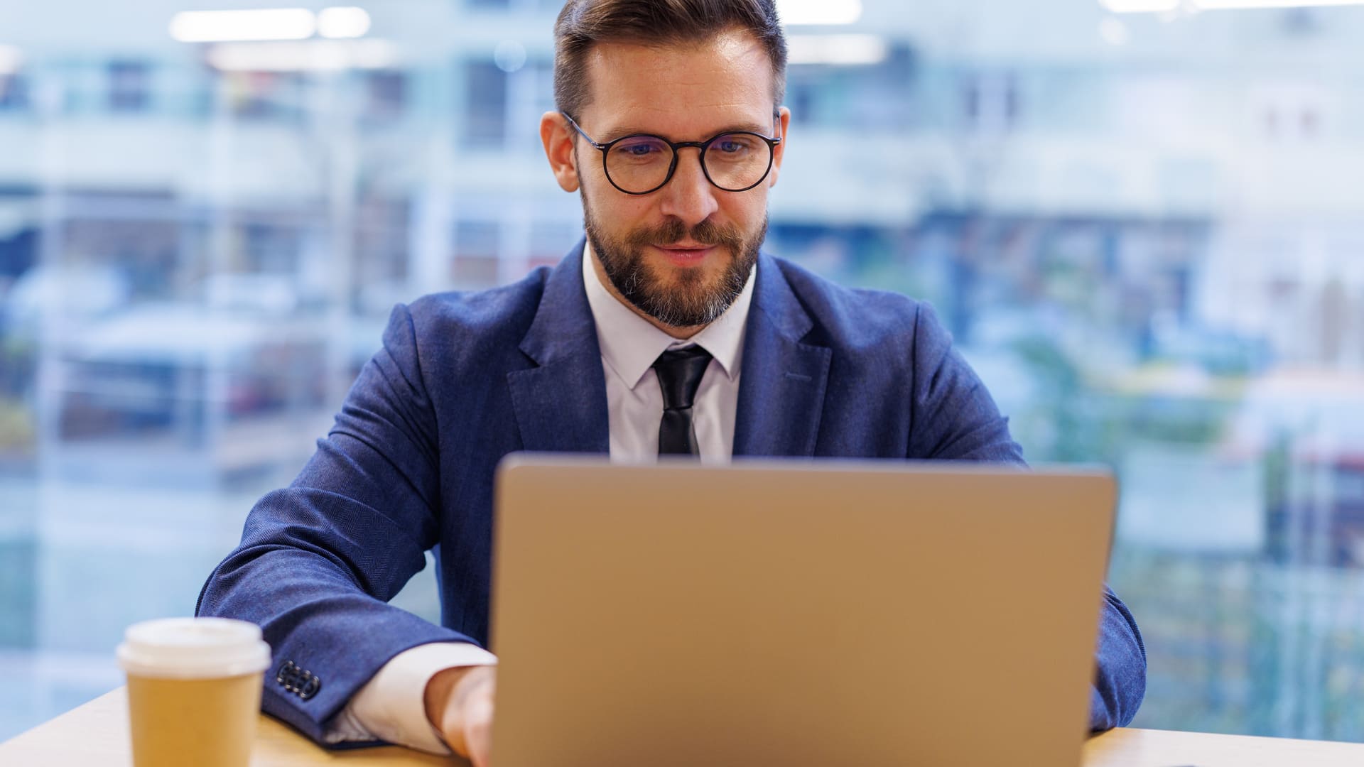 Assurance professionnelle selon le statut d’entreprise