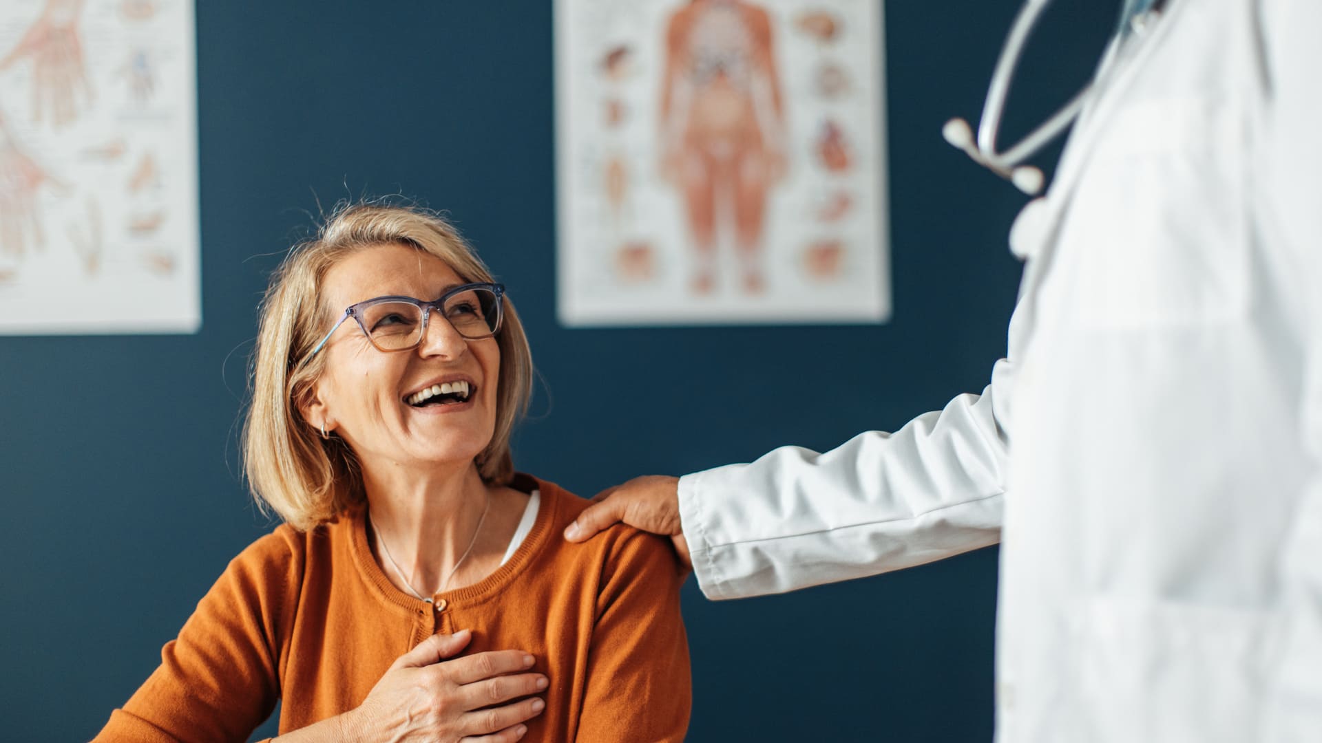 Complémentaire santé et prévoyance : les contrats individuels versus collectifs