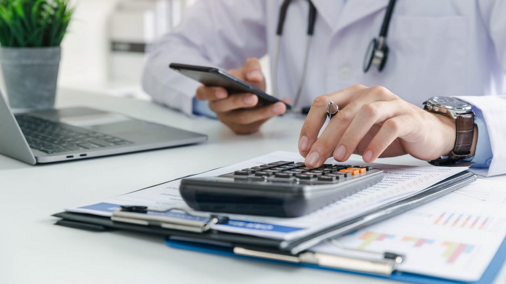 Hausse généralisée des tarifs médicaux et hospitaliers