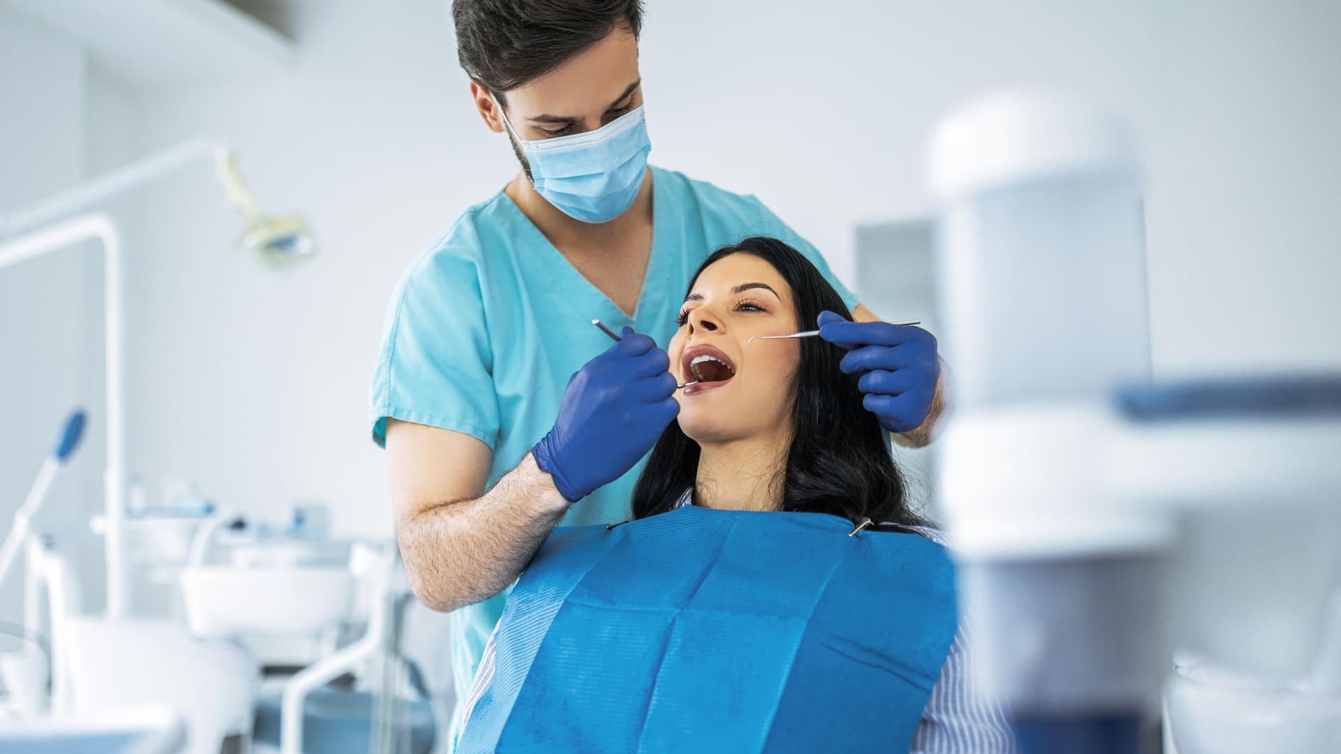 Carie, quel remboursement du dentiste sans mutuelle ?