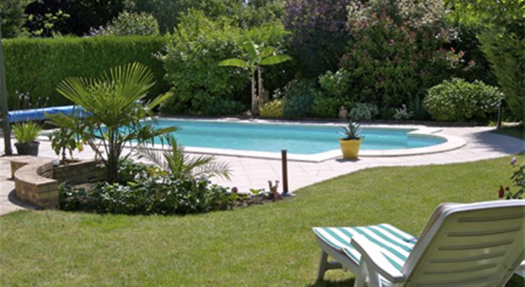Assurance piscine, jardin et équipement extérieur
